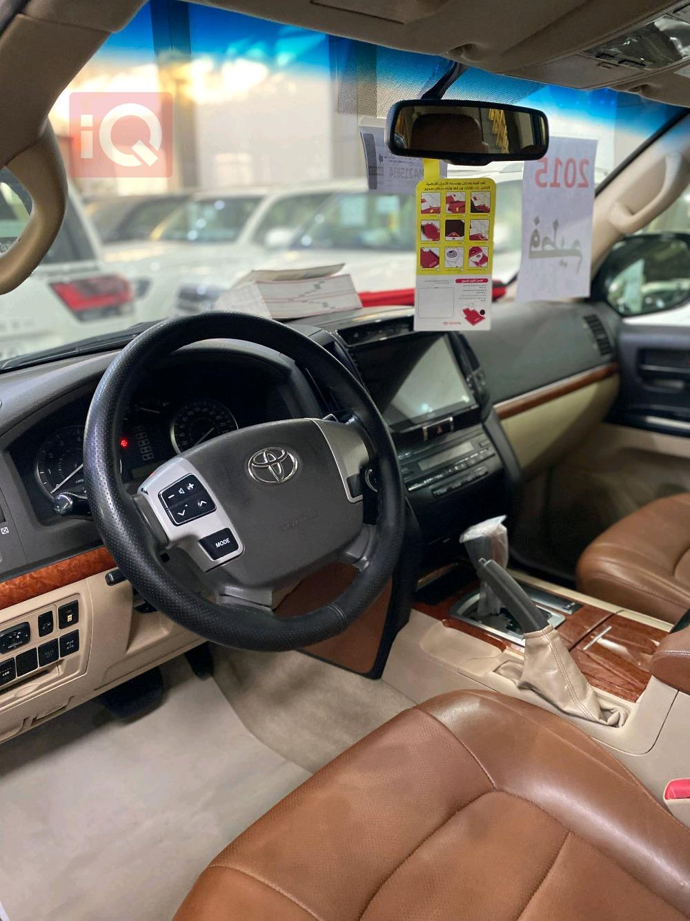 تويوتا لاندكروزر